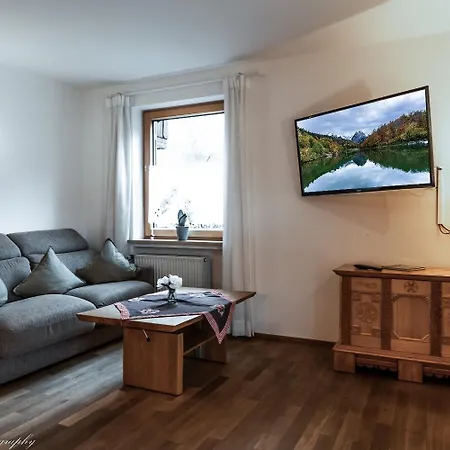 Apartment Violetta Maxi Eg 2 Og Mittenwald